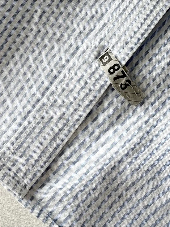 Everlane 100% Cotton Must-Have Oxford Shirt - Picture 10 of 13